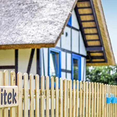 2 Bedroom Cozy In Dom wakacyjny Mścice